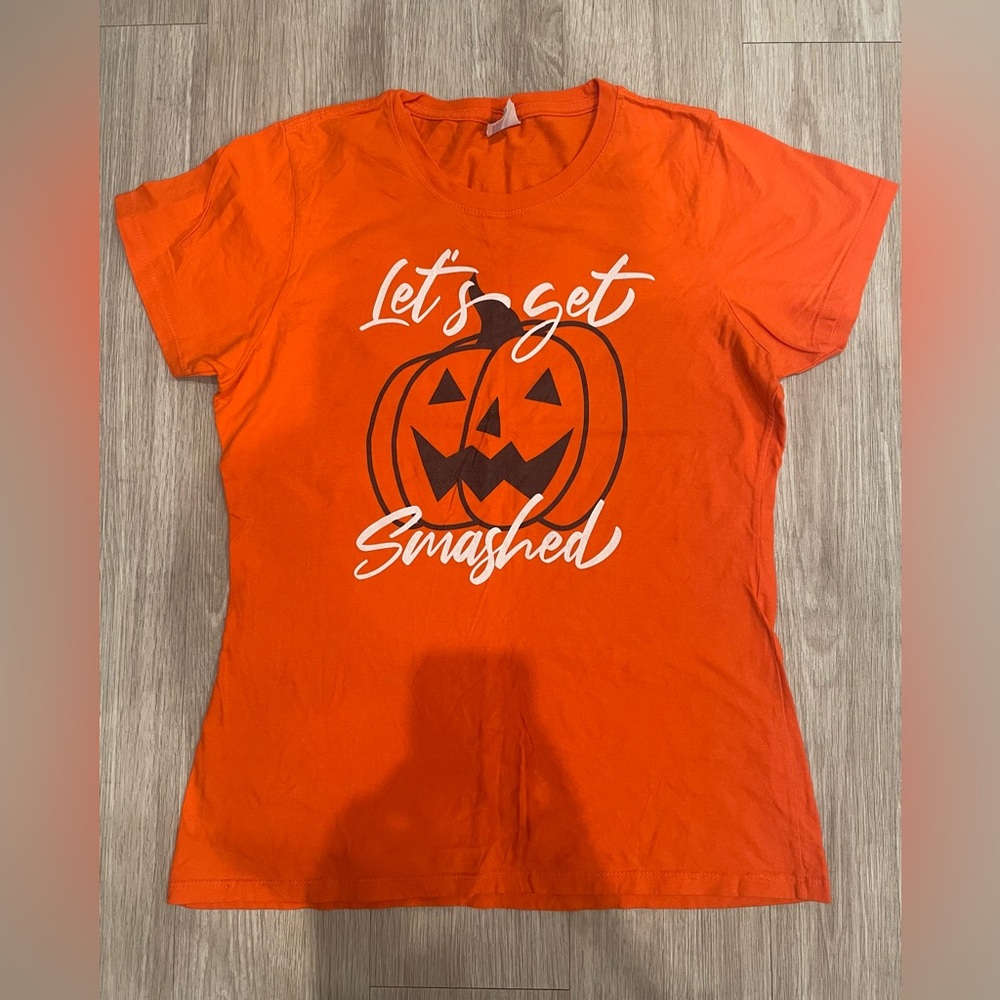 ✨LAST ACT!!! Port and Company Orange Halloween Tee